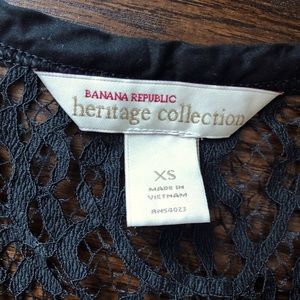 Banana Republic lace top